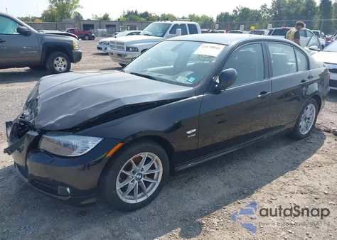 2010 BMW 328I xDrive z USA, uszkodzony, nr VIN WBAPK5C53AA653556